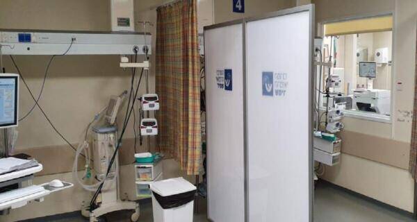 מחיצות דגם סימה פרספקס חלבי