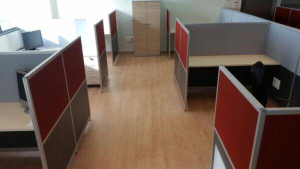 מחיצות דקות בצורת T