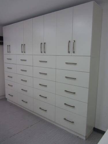 HPL ארון מגירות לפארמה