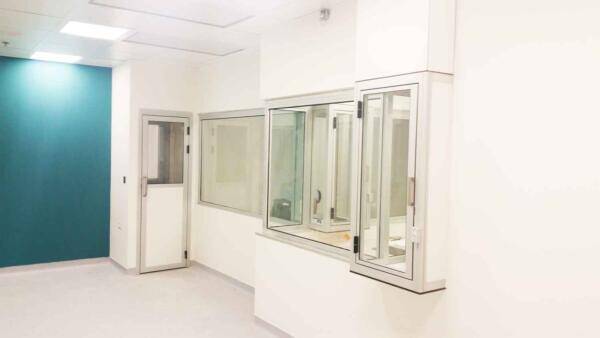 ארונות מעבר בבית חולים