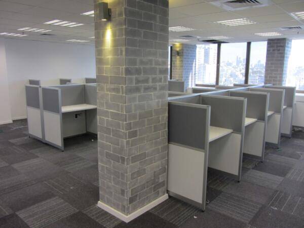 מחיצות למוקד נציגים