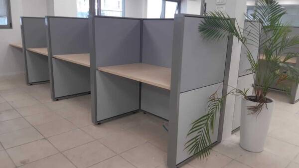 שדרה מחיצות עבות