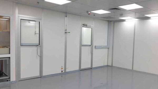 תקרה נקיה כולל מסננים ותאורה 