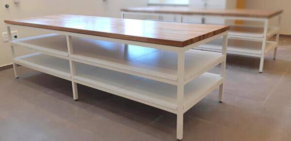 שולחנות בוצ'ר למעבדות