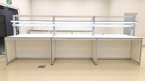שולחנות למעבדת אופטיקה
